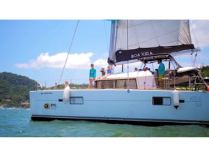Lagoon 400 S2 „Boa Vida“ – fotka 1