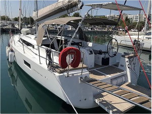 Sun Odyssey 440 „Tikal III“ – fotka 1