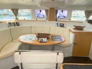 Lagoon 380 „L380-17L“ – fotka 2