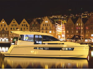 Platinum 989 „Flybridge“ – fotka 1