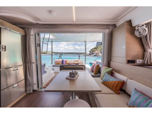 Lagoon 38 „CORAL“ – fotka 18