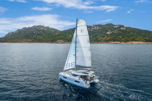 Lagoon 38 „CORAL“ – fotka 2