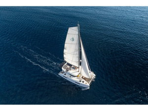 Lagoon 38 „CORAL“ – fotka 1