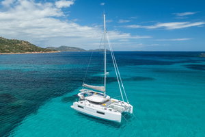 Lagoon 38 „CORAL“ – fotka 6