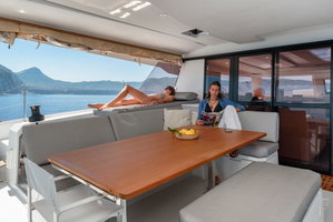 Aura 51 „Celestia - A/C, Generator, Water maker“ – fotka 23