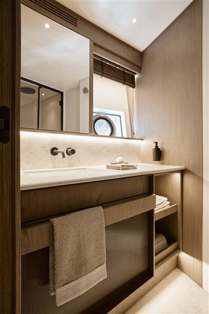 Azimut 82 Fly „Balance Šibenik“ – fotka 5