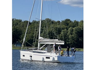 Bavaria C38 „Eleven“ – fotka 1
