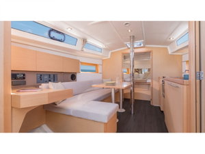 Oceanis 38 „Follia“ – fotka 2