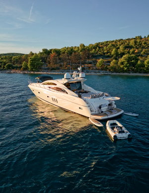 Sunseeker Predator 72 „Ghost“ – fotka 10
