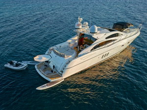 Sunseeker Predator 72 „Ghost“ – fotka 5
