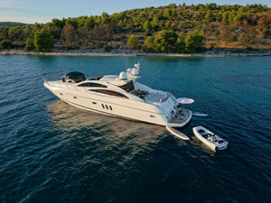 Sunseeker Predator 72 „Ghost“ – fotka 4