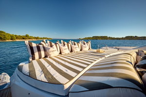 Sunseeker Predator 72 „Ghost“ – fotka 41