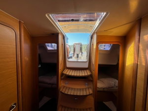 Dufour 390 GL „Maestro ( The boat is located in the Port of Sivota, Lefkada )“ – fotka 8