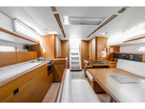 Sun Odyssey 519 „Marina“ – fotka 5