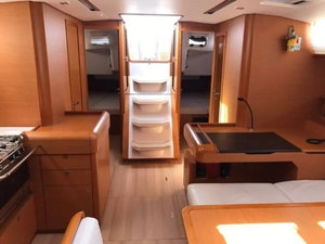 Sun Odyssey 519 „Marina“ – fotka 3