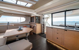 Tanna 47 „Smeralda - A/C, Generator, Water maker“ – fotka 13