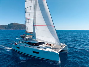 Tanna 47 „Smeralda - A/C, Generator, Water maker“ – fotka 28