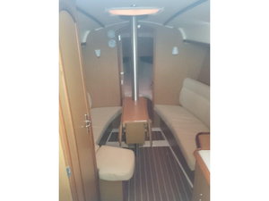 Sun Odyssey 32i