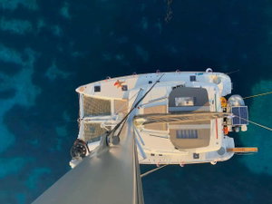 Lagoon 450 Flybridge „Lagoon 450F built 2019 Generator, A/C, Watermaker“ – fotka 13