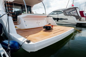 Sessa Fly 48 „Supernova“ – fotka 6