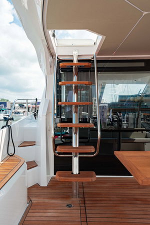 Sessa Fly 48 „Supernova“ – fotka 7