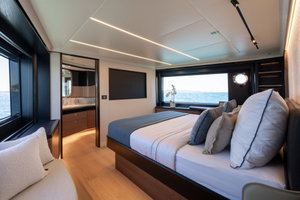 Navetta 64 „Knitewear.Club 3“ – fotka 36