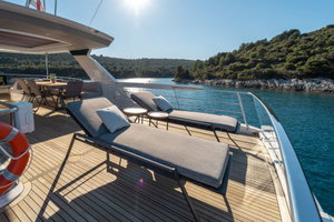 Navetta 64 „Knitewear.Club 3“ – fotka 26