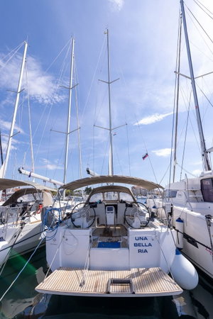 Sun Odyssey 449 „Una Bella Ria“ – fotka 5
