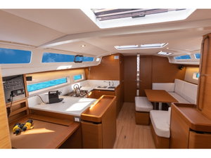 Sun Odyssey 440 „Vittoria - Standard line“ – fotka 3