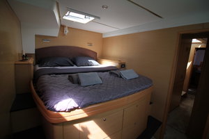 Lagoon 500