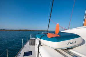 Lagoon 52