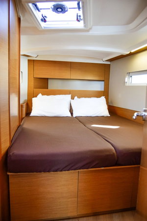 Sun Odyssey 410 „Aegeas“ – fotka 3