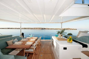Lagoon 55