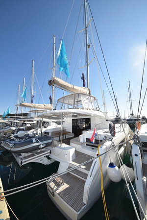 Lagoon 50 „SHADOW“ – fotka 3