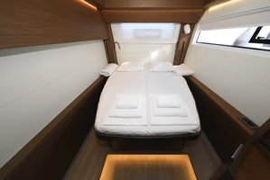 Lagoon 50 „SHADOW“ – fotka 33