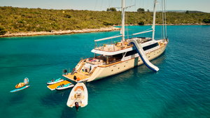 Motor sailer „Marallure“ – fotka 7