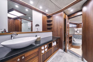 Motor sailer „Lady Gita“ – fotka 19