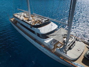Motor sailer „Lady Gita“ – fotka 8
