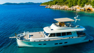 Motoryacht „Cloud 9“ – fotka 7