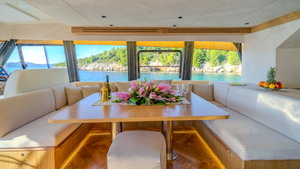 Motoryacht „Cloud 9“ – fotka 12