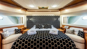 Ferretti 880 „Miss Katarina“ – fotka 16