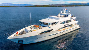 Motoryacht „Silent World“ – fotka 3