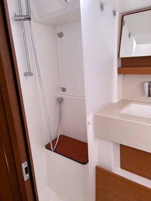 Dufour 470 „Chuck“ – fotka 4