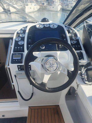 Pearl Sea 31 Hard Top „Aero“ – fotka 3