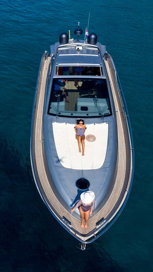 Pearl Sea 56 „Silver Arrow“ – fotka 6