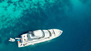 Luxury Motor Yacht „Den Den“ – fotka 3