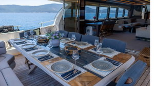 Luxury Motor Yacht „Den Den“ – fotka 28