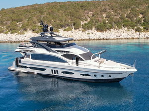 Luxury Motor Yacht „Den Den“ – fotka 1