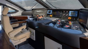 Luxury Motor Yacht „Den Den“ – fotka 17