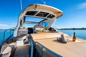 Cranchi M44 HT „Brown Sugar“ – fotka 8